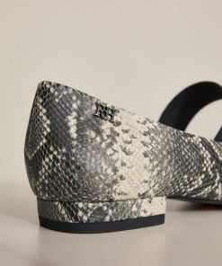 Thesaffronstitch.shop3d276e4980 2