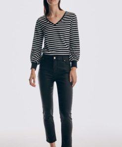 Thesaffronstitch.shop5bdf42eda2 2