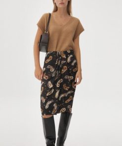 Thesaffronstitch.shope015bb10ae 1